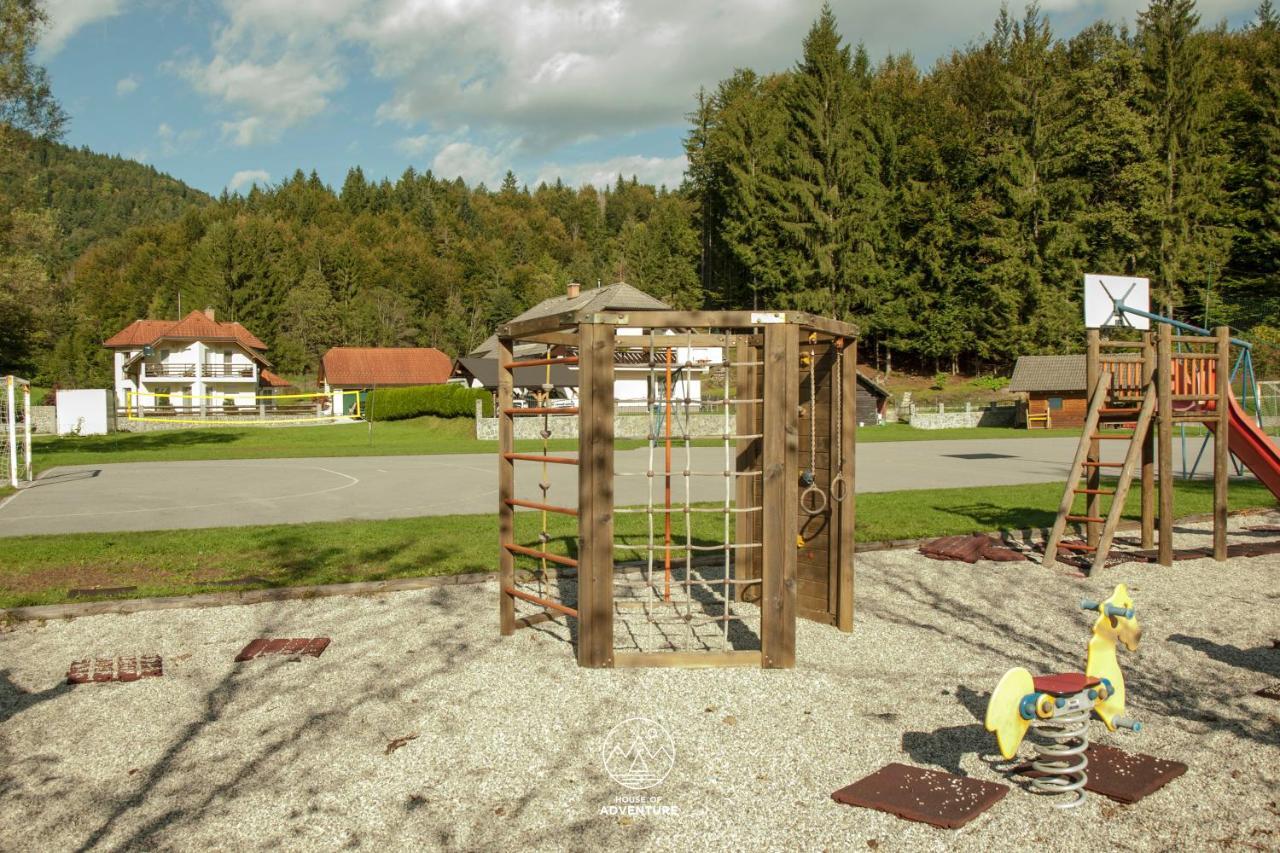 House Of Adventure - The Base To Explore Slovenia Laze v Tuhinju Luaran gambar